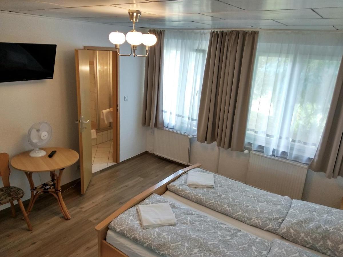 Gasthof Uttewalde Eksteriør billede